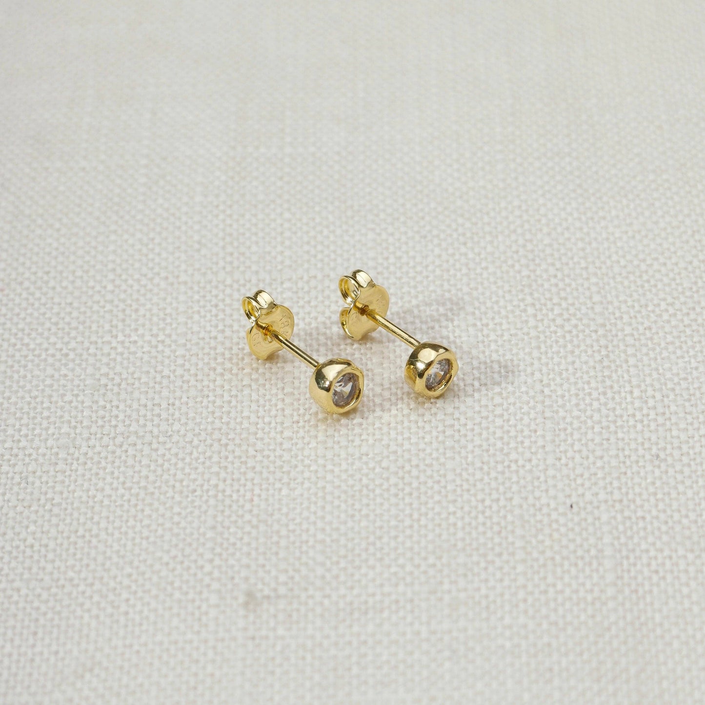 18k Gold Filled  4mm Round Bezel Cubic Zirconia Stud Earring