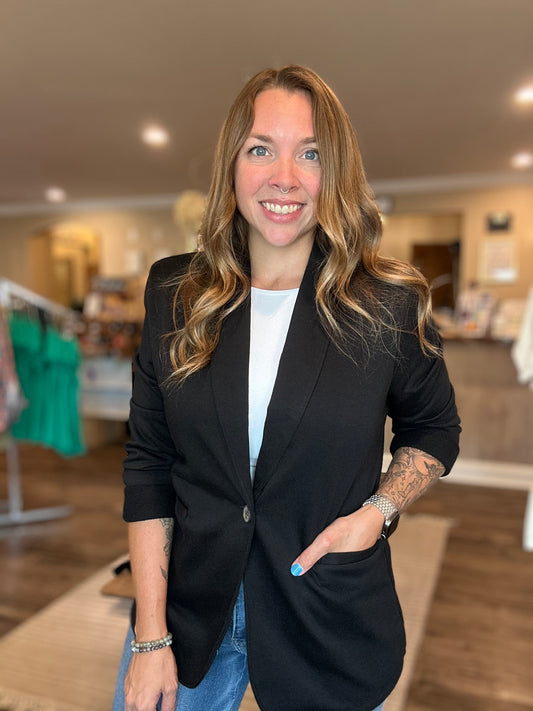 Classic Pocketed Blazer