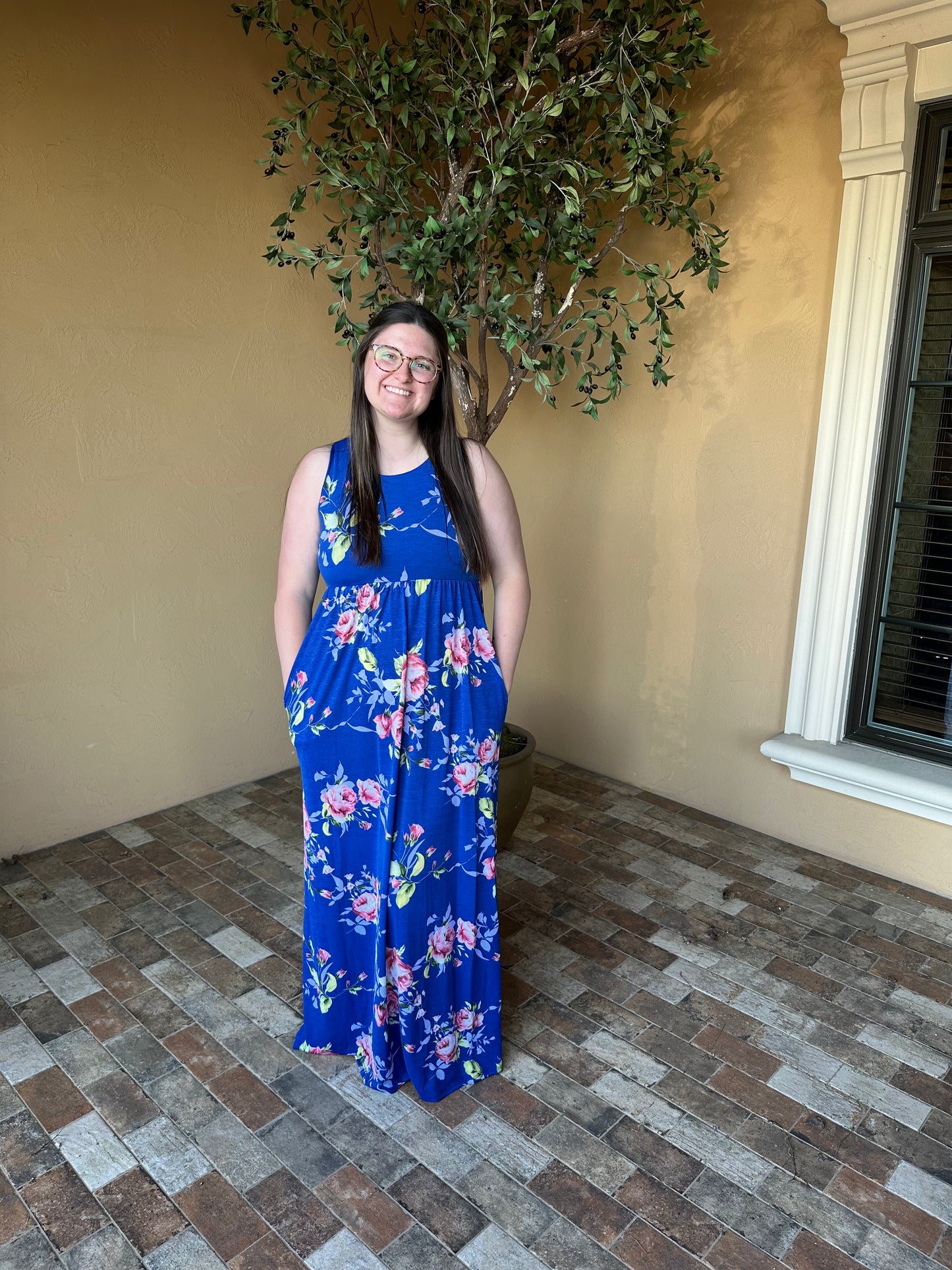 Curvy Blue Floral Maxi Dress *ALL SALES FINAL*