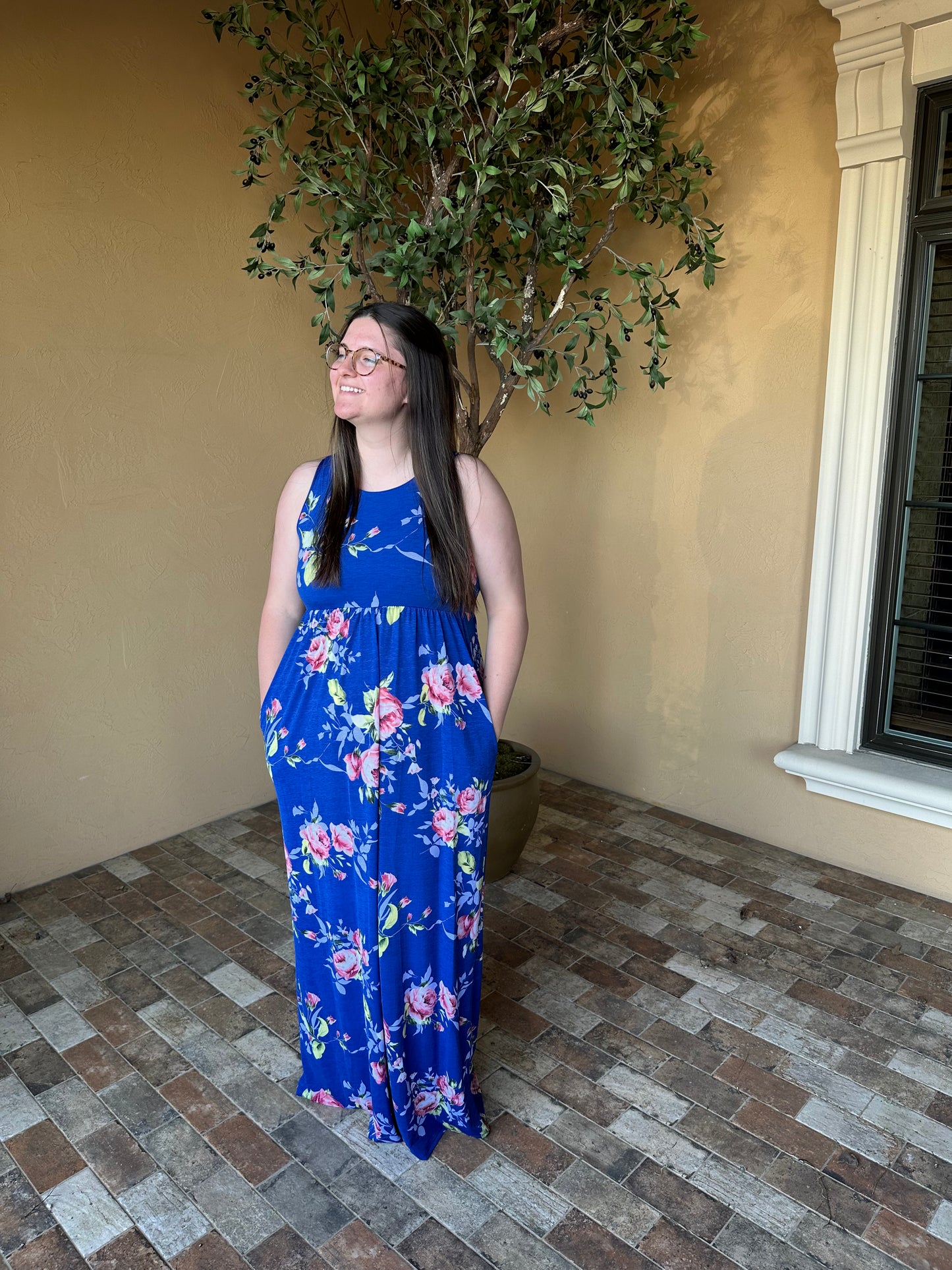 Curvy Blue Floral Maxi Dress *ALL SALES FINAL*