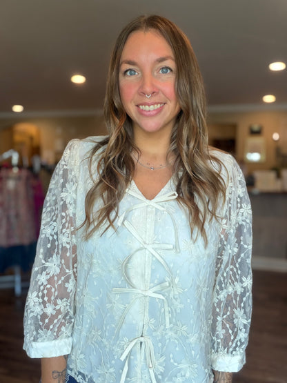 Floral Embroidered Lace Penelope Top